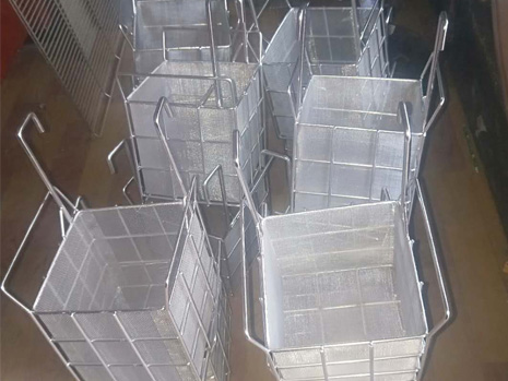 ▲▲▲▲安平县洛浩丝网制品有限公司专业生产各种规格及型号的网筐过滤器,网筐过滤器,网筐过滤器厂家,网筐过滤器生产厂,网筐过滤器生产厂家,网筐过滤器厂家价格,网筐过滤器厂家批发,网筐过滤器产地,阳新网筐过滤器,郧西网筐过滤器,竹山网筐过滤器,竹溪网筐过滤器,欢迎询价.
